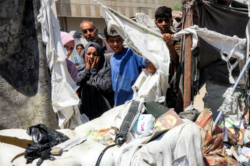 الجيش الإسرائيلي يعلن سيطرته على 40% من مدينة غزة والدفاع المدني يفيد بمقتل 61 فلسطينيا في القطاع الجيش الإسرائيلي يعلن سيطرته على 40% من مدينة غزة والدفاع المدني يفيد بمقتل 61 فلسطينيا في القطاع
