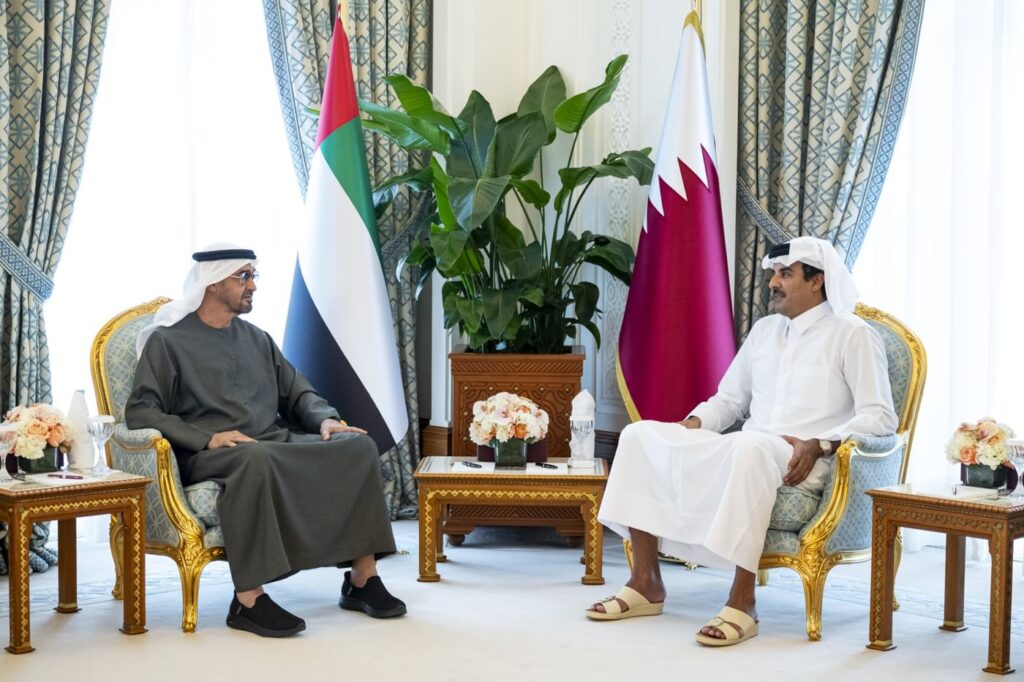 رئيس الدولة يؤكد خلال لقائه الشيخ تميم..دعم الإمارات جميع الإجراءات التي تتخذها قطر للحفاظ على سيادتها وسلامة أراضيها