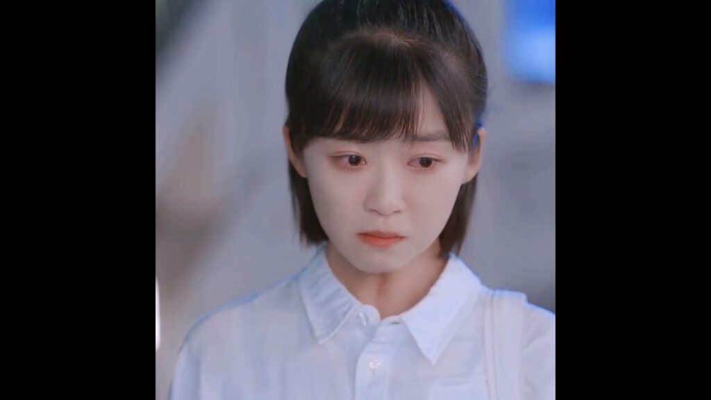 قلبي يعتصر 💔 #professionalsingle #songyiren #dengchaoyuan #youku #عزباء_محترفة #shorts