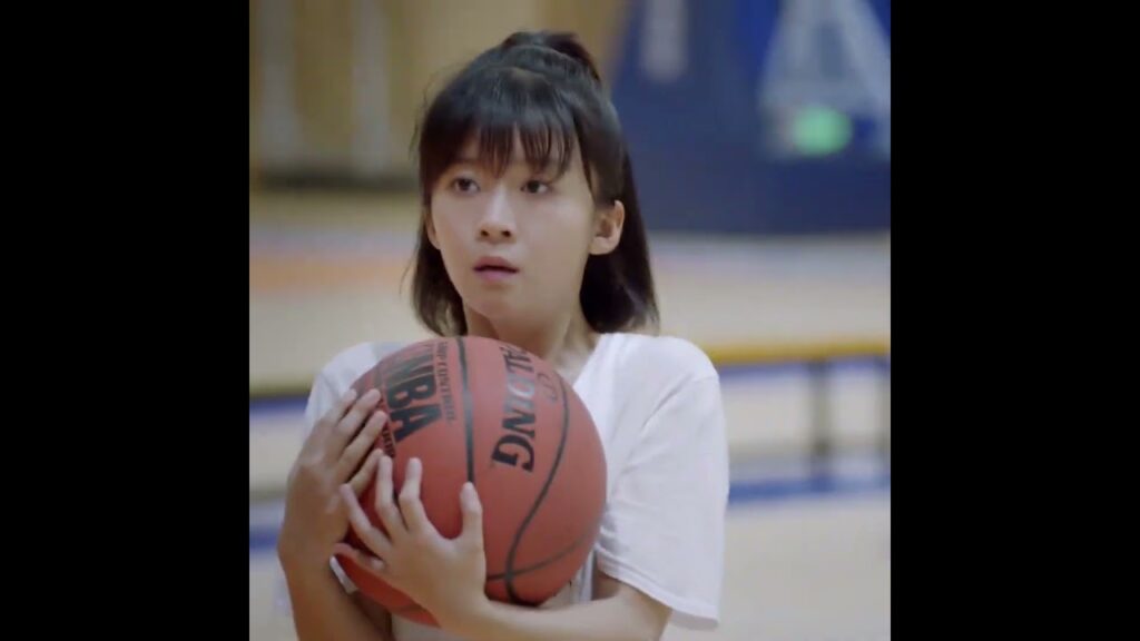 قصيرتي 😆💕 #professionalsingle #songyiren #dengchaoyuan #youku #عزباء_محترفة #shorts