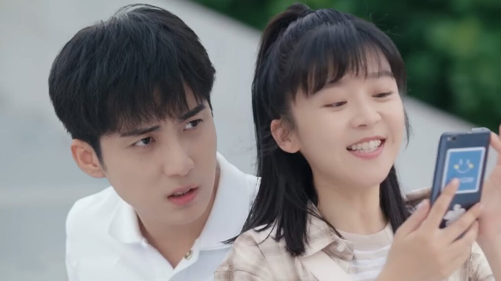 قصد الرئيس التنمر على بطلتنا فقرأت له رسالة حب علنا لإثارته وكان سعيدًا سرًا😂😍مشهد من “معادلة الحب” قصد الرئيس التنمر على بطلتنا فقرأت له رسالة حب علنا لإثارته وكان سعيدًا سرًا😂😍مشهد من "معادلة الحب"