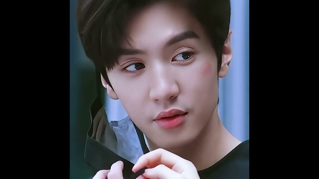 😱😱💕💕 #HiddenLove #حب_خفي #zhaolusi #chenzheyuan #cdrama #youku #victorma 😱😱💕💕 #HiddenLove #حب_خفي #zhaolusi #chenzheyuan #cdrama #youku #victorma