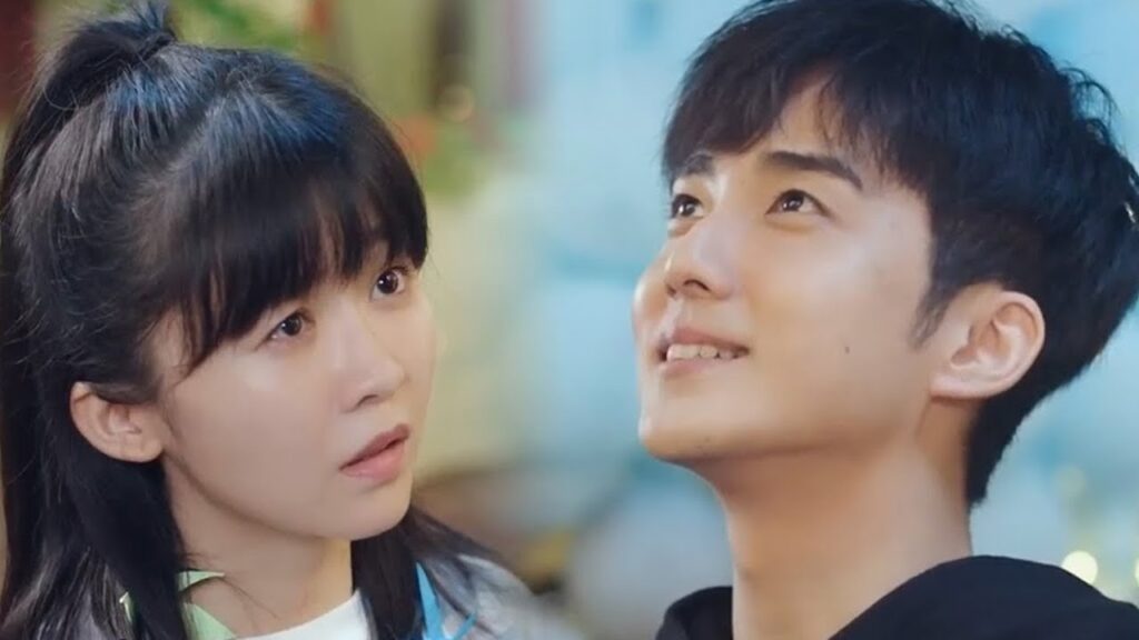 ظن بطلنا خطأً أن فتاته ستعترف بمشاعرها تجاهه وكان سعيدًا جدًا في سره❤️مشهد رومانسي من “معادلة الحب” ظن بطلنا خطأً أن فتاته ستعترف بمشاعرها تجاهه وكان سعيدًا جدًا في سره❤️مشهد رومانسي من "معادلة الحب"