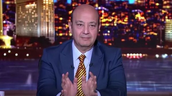 بحب الحلقات اللي فيها طرب وبقوم أرقص بحب الحلقات اللي فيها طرب وبقوم أرقص