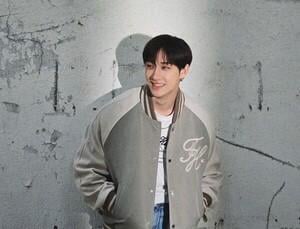 Stray Kids 'Bang Chan يتسارع تتبع حسابات DeepFake