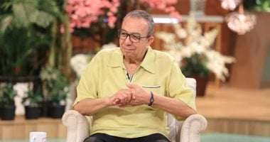 زوجة جمال عبد الحميد بعد سقوطه: مش غيبوبة سكر وحالته الصحية مستقرة