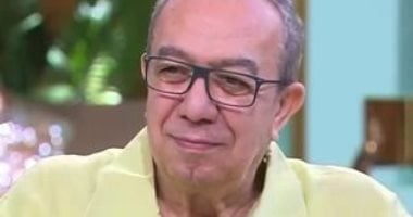 سقط مغشيا عليه واحتاج 17 غرزة.. أشرف زكى: جمال عبد الحميد بخير وفى منزله