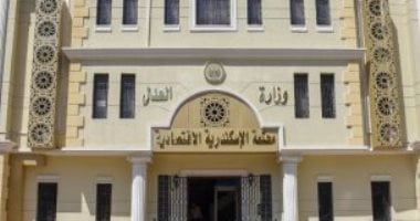 الحبس عامين وغرامة 100 ألف جنيه للمتهمة بالتشهير بفنانة على السوشيال ميديا