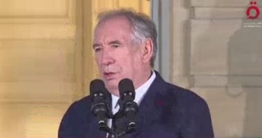 رئيس وزراء فرنسا سيتقدم باستقالته لماكرون.. صباح الثلاثاء