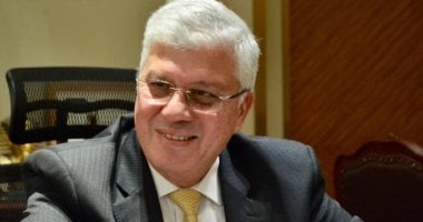 وزير التعليم العالي يعلن صدور قرارات جمهورية بتعيين قيادات جامعية جديدة وزير التعليم العالي يعلن صدور قرارات جمهورية بتعيين قيادات جامعية جديدة