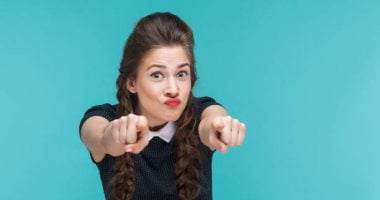 4 أبراج وشها مراية لانفعالاتها.. برج الحمل عفوي والحوت حساس