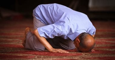 ما هي صلاة الغفلة وكيفية أدائها؟.. أمينة الفتوى تجيب (قيديو)