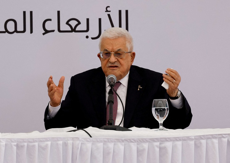 اتصال هاتفي من الرئيس عباس بمخرجتي "صوت هند رجب" و"فلسطين 36" يشيد بدورهما بنشر السردية الفلسطينية