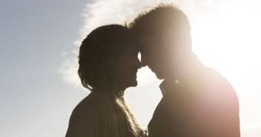 6 أبراج بينهم أعلى نسبة توافق عاطفي.. برج الثور والسرطان الأبرز