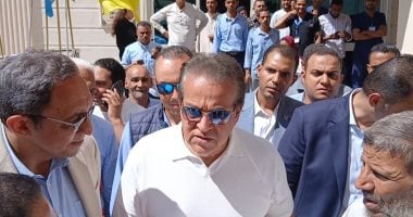 استجابة لمريض.. وزير الصحة لمدير “أورام قنا”: “علشان خاطرى دخله استثناء”.. فيديو استجابة لمريض.. وزير الصحة لمدير "أورام قنا": "علشان خاطرى دخله استثناء".. فيديو