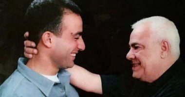 هكذا رد أحمد السقا على متابع عن استعداده للموت حتى يلتقى بوالده هكذا رد أحمد السقا على متابع عن استعداده للموت حتى يلتقى بوالده