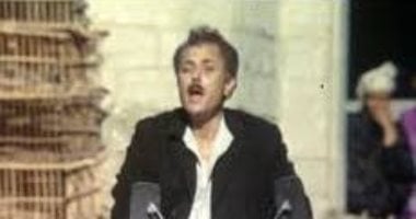 34 عاما على فيلم الكيت كات.. سبب بكاء محمود عبد العزيز أول يوم عرضه 34 عاما على فيلم الكيت كات.. سبب بكاء محمود عبد العزيز أول يوم عرضه