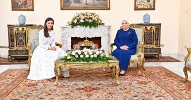 السيدة انتصار السيسى تنشر صور استقبالها لملكة إسبانيا.. وتؤكد: أرحب بجلالتها السيدة انتصار السيسى تنشر صور استقبالها لملكة إسبانيا.. وتؤكد: أرحب بجلالتها