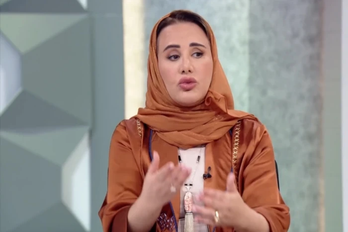 صحيفة المرصد - "طعنوني في أعز ما أملك".. بالفيديو: الكاتبة وفاء الرشيد تكشف عن تعرضها للشتم والسب بسبب كريستيانو رونالدو