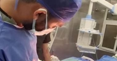 مسمار يخترق جمجمة طفل ويصل للمخ والجراحة تنقذ حياته بمستشفى دمياط العام مسمار يخترق جمجمة طفل ويصل للمخ والجراحة تنقذ حياته بمستشفى دمياط العام