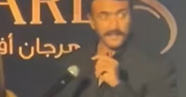 أحمد العوضى بعد تكريمه فى بيروت بجائزة أفضل ممثل: شرف كبير وشعرت بأنى فى بلدى