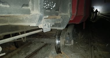 خروج عربات من قطار بضائع عن القضبان فى بنى سويف.. صور خروج عربات من قطار بضائع عن القضبان فى بنى سويف.. صور