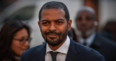 تفاصيل القبض على نويل كلارك بعد خسارته قضية التشهير