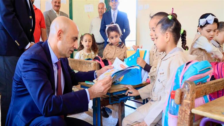 وزير التعليم يوجّه بتوعية الطلاب بآليات الدخول على منصة كيريو لدارسة الذكاء الاصطناعي