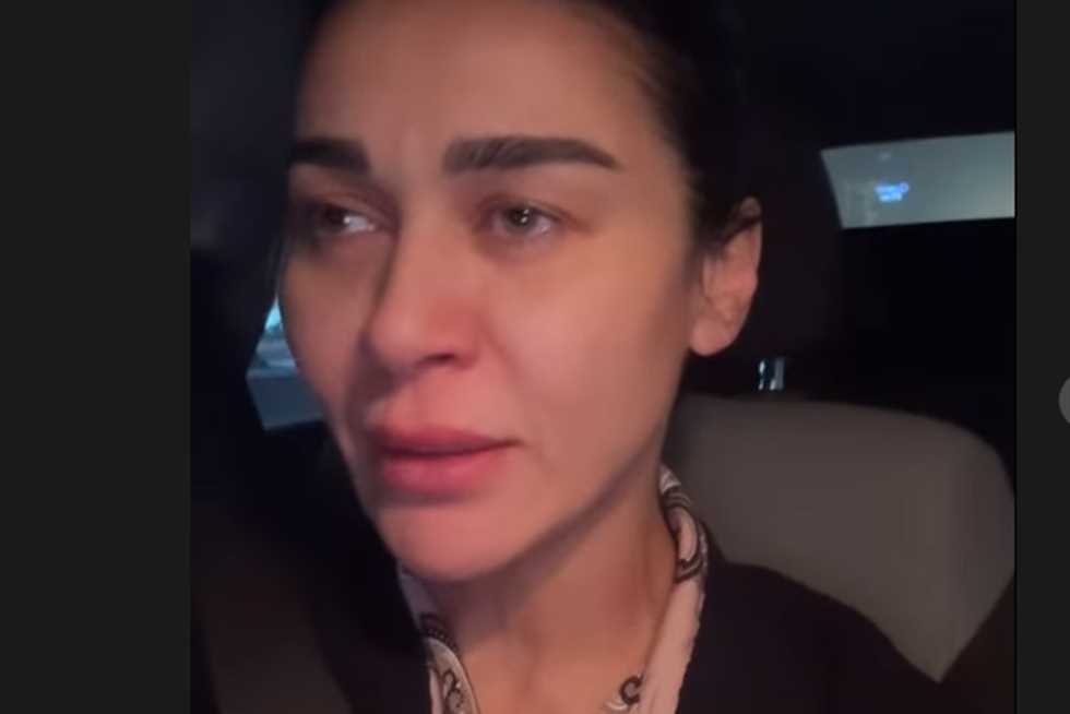 نادين الراسي تعتذر لفضل شاكر ونجله: «اكتشفت الظلم الواقع عليهما» نادين الراسي تعتذر لفضل شاكر ونجله: «اكتشفت الظلم الواقع عليهما»