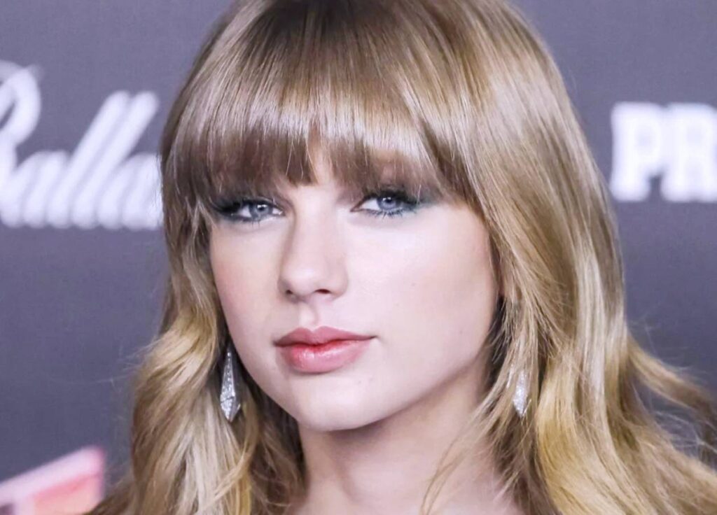 منشور خطبة تايلور سويفت وترافيس كيلسي يحطم رقماً قياسياً - أخبار السعودية