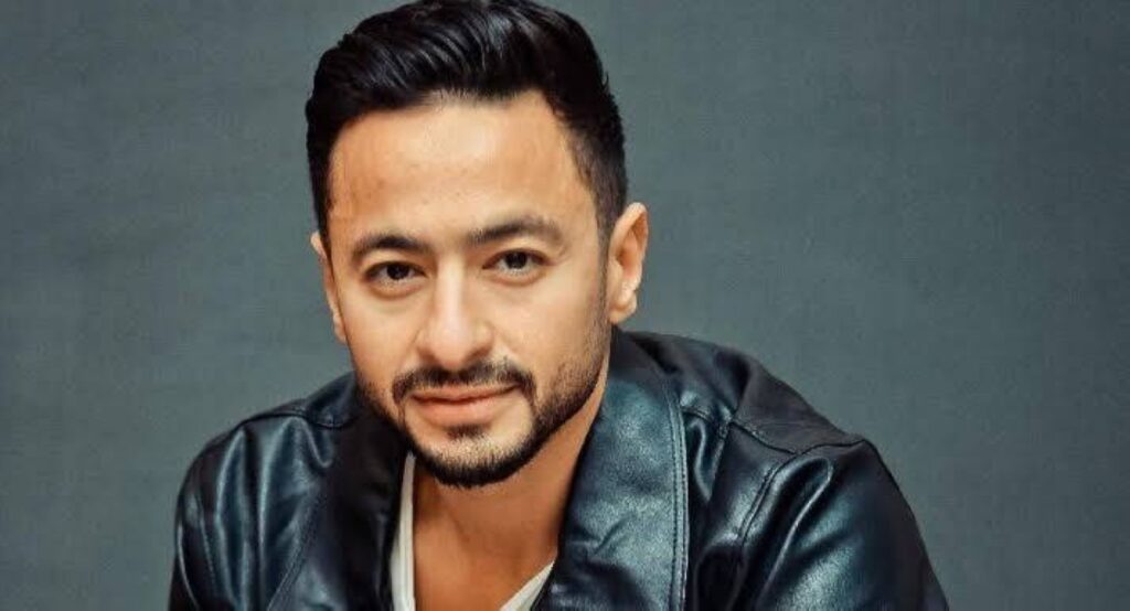 أول تعليق من حمادة هلال عبر «عكاظ» بعد إخلاء سبيل المتهمة بسرقة فيلته - أخبار السعودية
