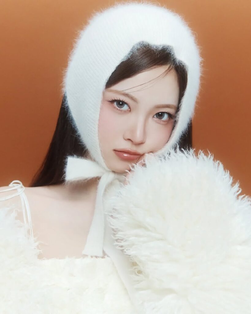 250930 تحديث Hong Eunchae Instagram