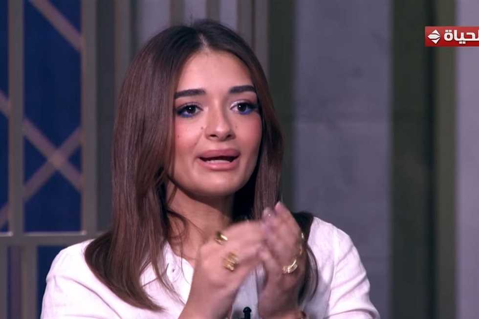 ملك زاهر: بتعالج نفسيًا بسبب دوري في «أزمة ثقة»