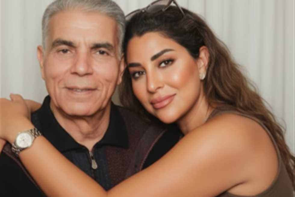 «تعبت من القسوة».. آيتن عامر تثير الجدل برسالة مؤثرة لوالدها (صور) «تعبت من القسوة».. آيتن عامر تثير الجدل برسالة مؤثرة لوالدها (صور)