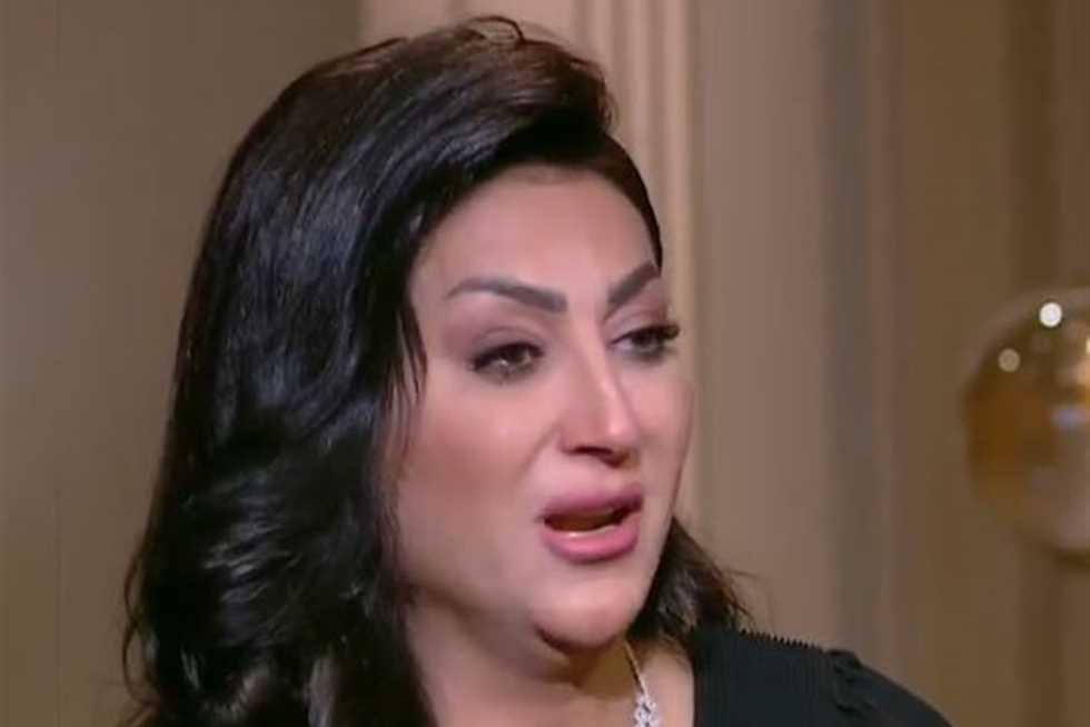 وفاء عامر باكية: أخرج فائض أموالي لوجه الله وبنيت مسجدًا من 3 طوابق وفاء عامر باكية: أخرج فائض أموالي لوجه الله وبنيت مسجدًا من 3 طوابق