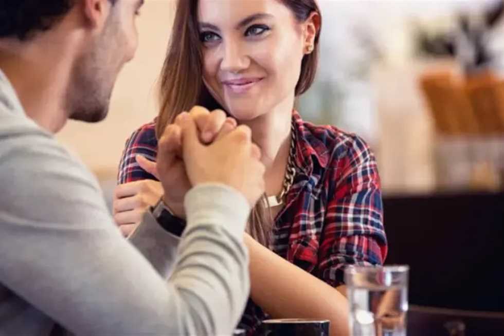 4 نساء أبراج «مسيطرة في العلاقات العاطفية».. يتعاملن مع الحب كمعركة ويعشقن المغامرات