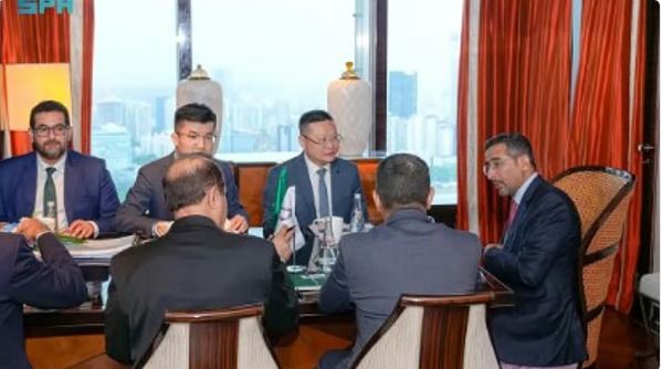 السعودية تقنع الصين بتوطين صناعات حساسة تجعل المملكة في صدارة دول العامل في قطاعات نوعية السعودية تقنع الصين بتوطين صناعات حساسة تجعل المملكة في صدارة دول العامل في قطاعات نوعية