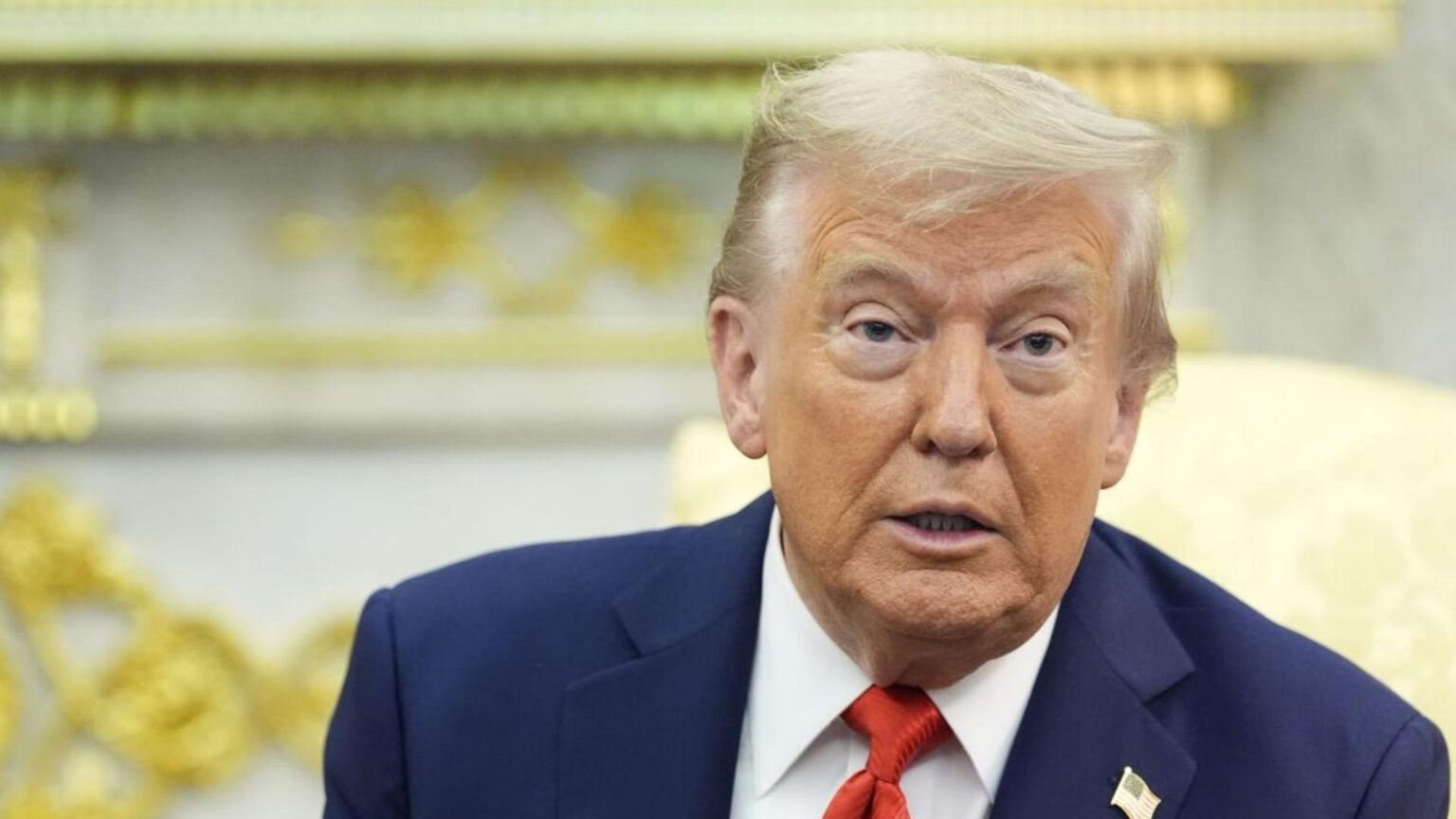 ترامب عن "منشورات حول وفاته": شائعات مجنونة!