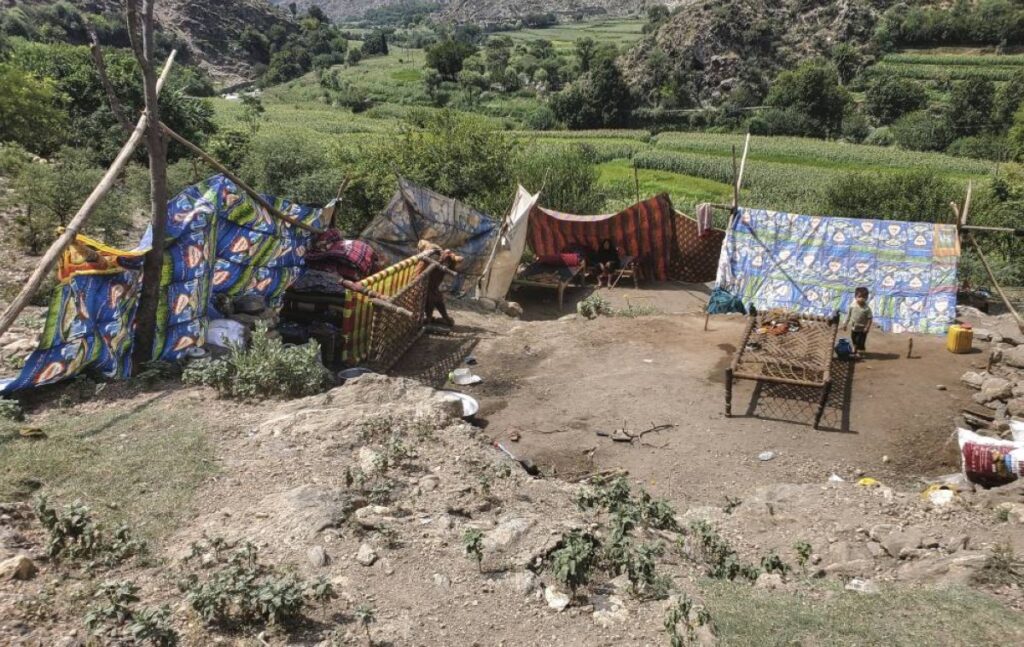 2200 قتيل ضحايا زلزال أفغانستان