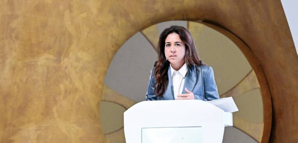 الإمارات منارة الاستقرار وسط الاضطرابات العالمية Al Bayan