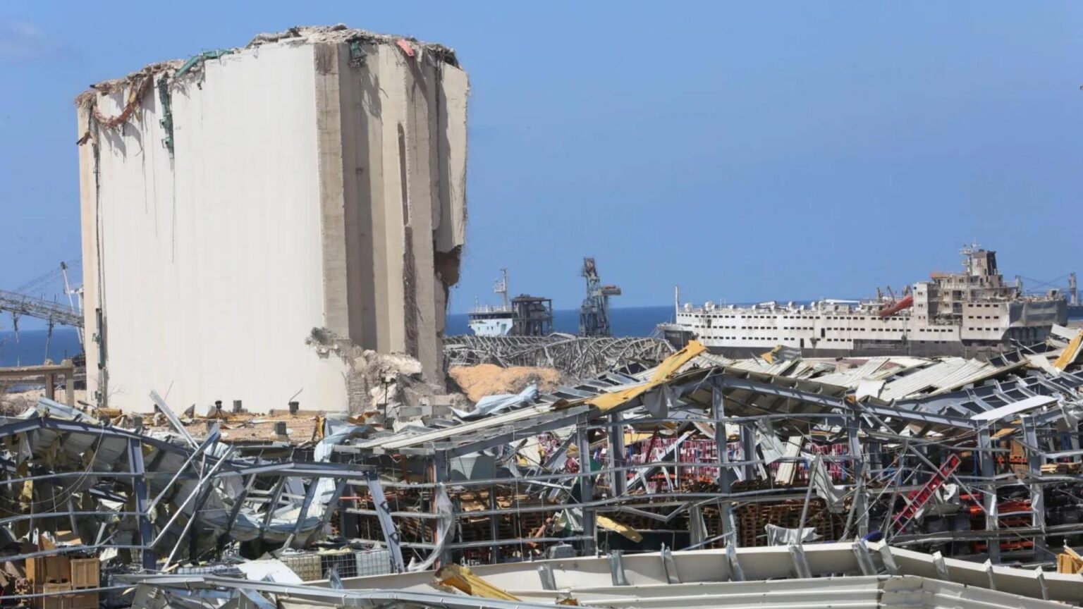 ملفّ انفجار المرفأ... وتطوّر قضائي بالغ الأهميّة
