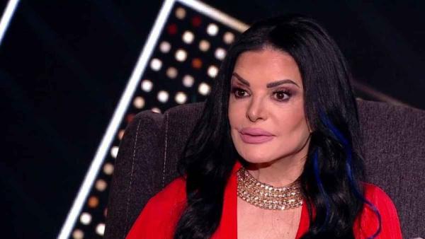 نضال الأحمدية: فيروز ما معا مصاري .. ولهذا السبب توفي زياد الرحباني