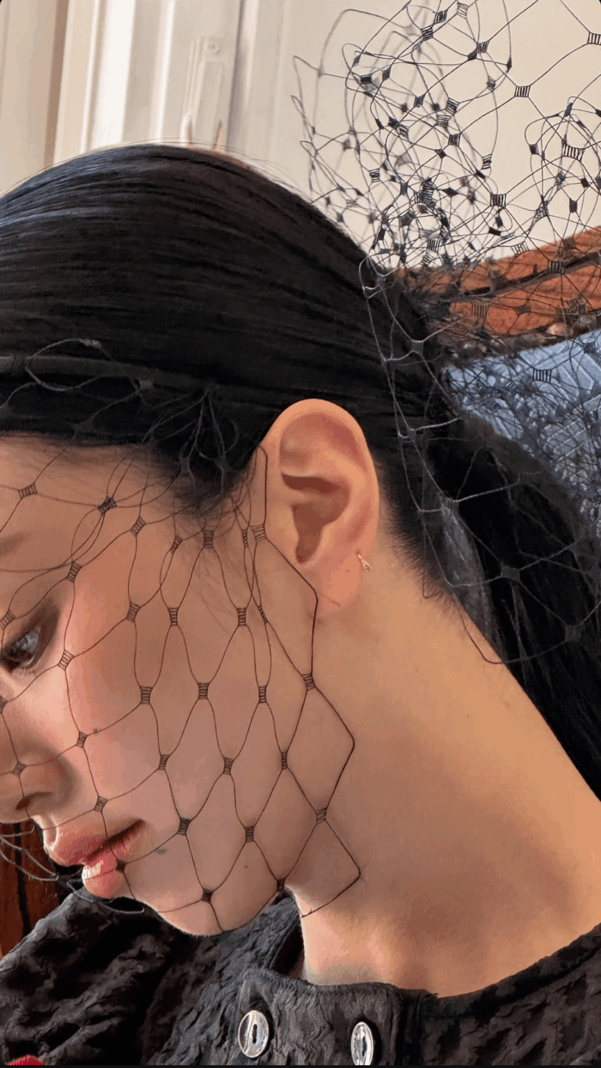 250907 قصة chaeyoung Instagram