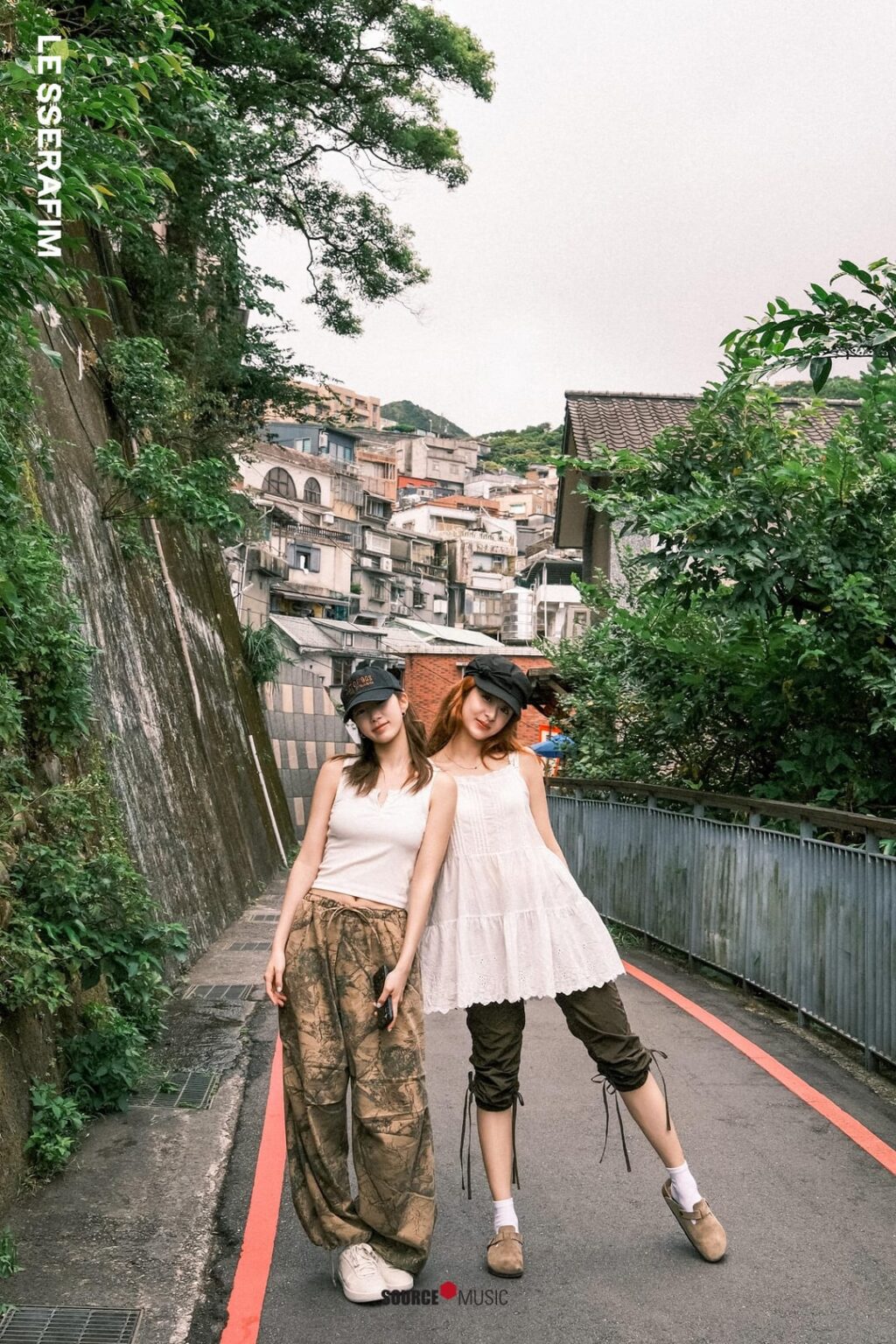 250902 LE SSERAFIM - 2025 LE SSERAFIM TOUR "Easy Crazy Hot" في آسيا (رسم الصور - الوحدة الفرعية)