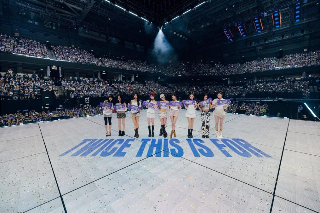 250928 Twitter Update - مرتين  World Tour في Macao - Day 2 Macao مرة واحدة ، كنت سحريًا تمامًا الليلة - لن ننسى أبدًا الحب الذي قدمته لنا 💕