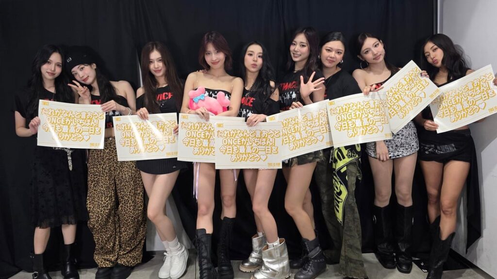 250916 Japan Twitter Update - مرتين  World Tour في Tokyo Dome Day 1