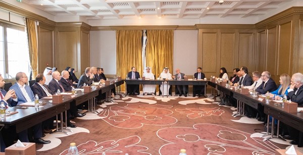 الإمارات وإيطاليا تبحثان استراتيجيات تعزيز التدفقات البينية للتجارة والاستثمار