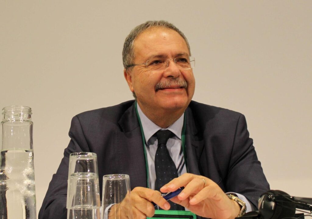 طارق متري… نائب لرئيس حكومة لبنان أم لنعيم قاسم؟ طارق متري... نائب لرئيس حكومة لبنان أم لنعيم قاسم؟