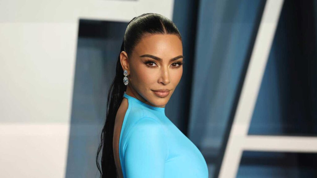 الأمير هاري يواصل إرث والدته ديانا في مكافحة "الإيدز" (فيديو)