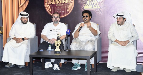 عشرون عرضاً مسرحياً في 'مهرجان باك ستيج المسرحي'